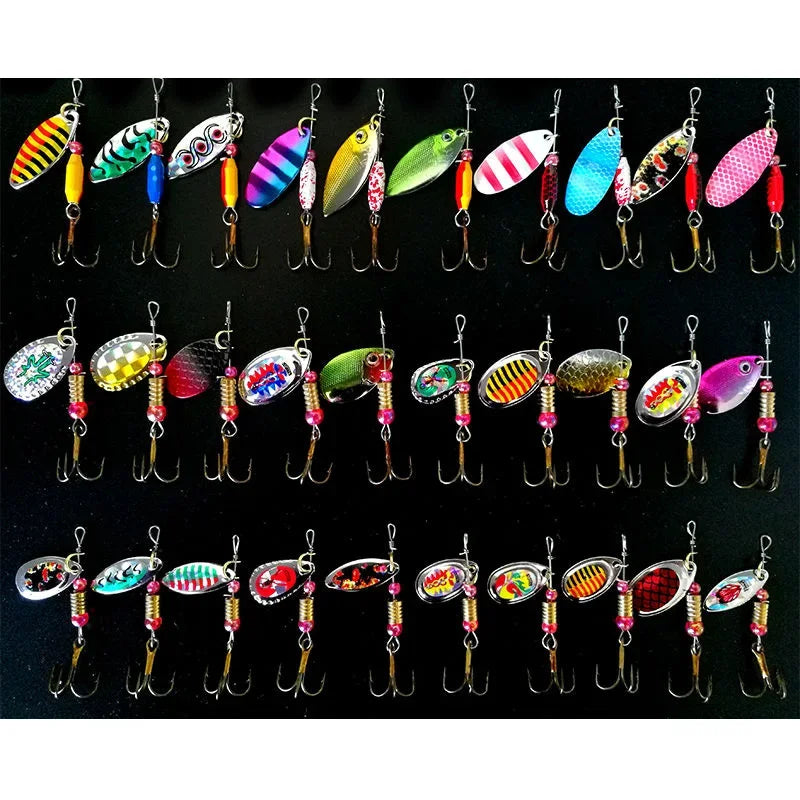 30pcs/Lot Spinners Fishing Lure Kit Metal Sequin Spoon Hard Bait Fishing Wobblers Set Fishing Tackle Isca Atificial Lure Pesca